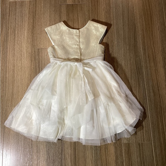 JONA MICHELLE Cream Lace Girls Formal Dress – Size‎ 5 - Picture 5 of 9